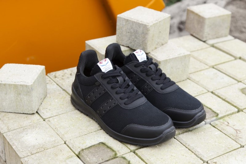 Quick Sprint Dark Laag QS0561 S1P 4 / 5