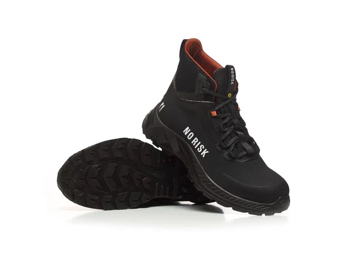 No Risk X-treme Mid Black S3L 1057.00 5 / 5