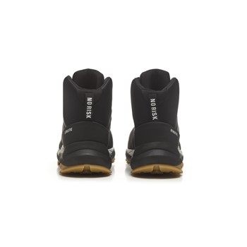 No Risk Athletic Mid Black 1019.00 S3L 4 / 6