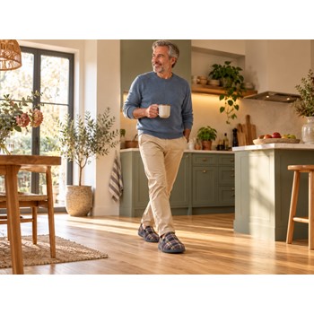 Alberola Pantoffel Wol Gevoerd Zwart T12050 (grote maten)  3 / 3